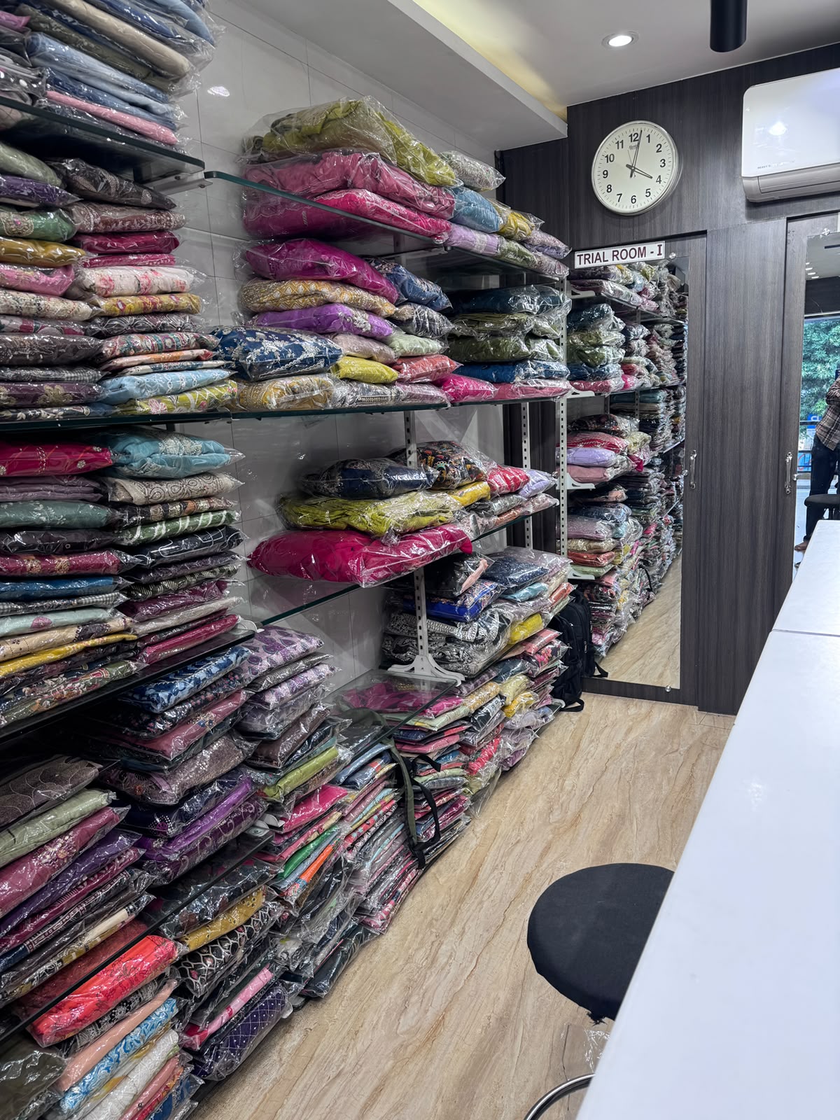 Daya Boutique